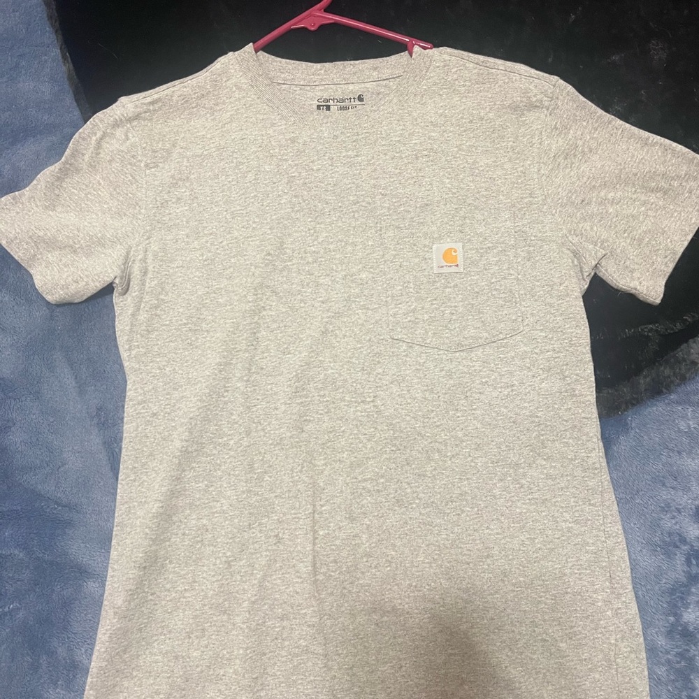 Carhartt small t shirt